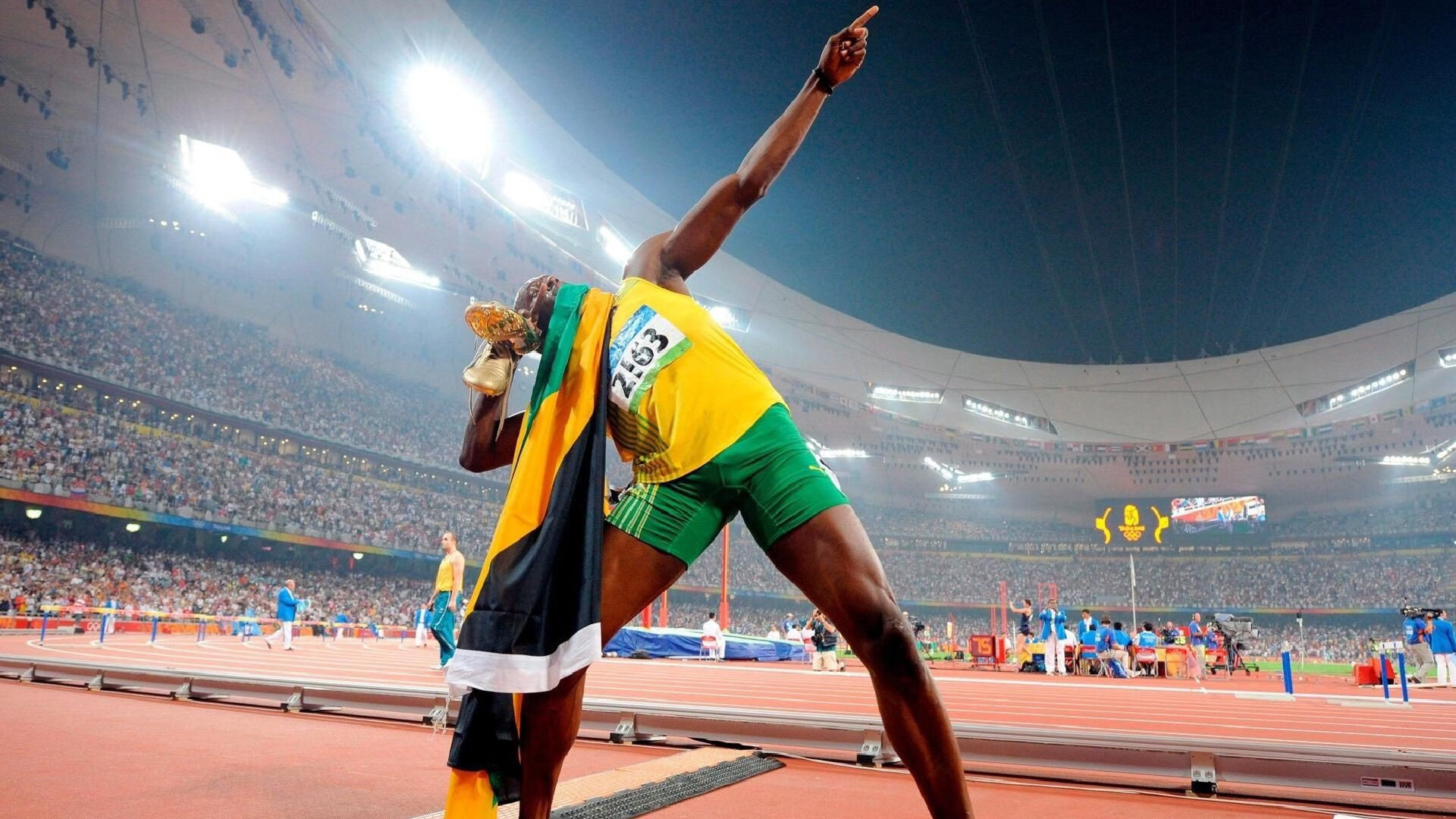 雪橇世界杯德国站，传奇老将逆转夺冠，新秀黑马惊艳亮相